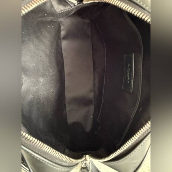 YSL Saint Laurent Lou Quilted Black Calfskin Leather Camera Bag - Picture 9 of 12